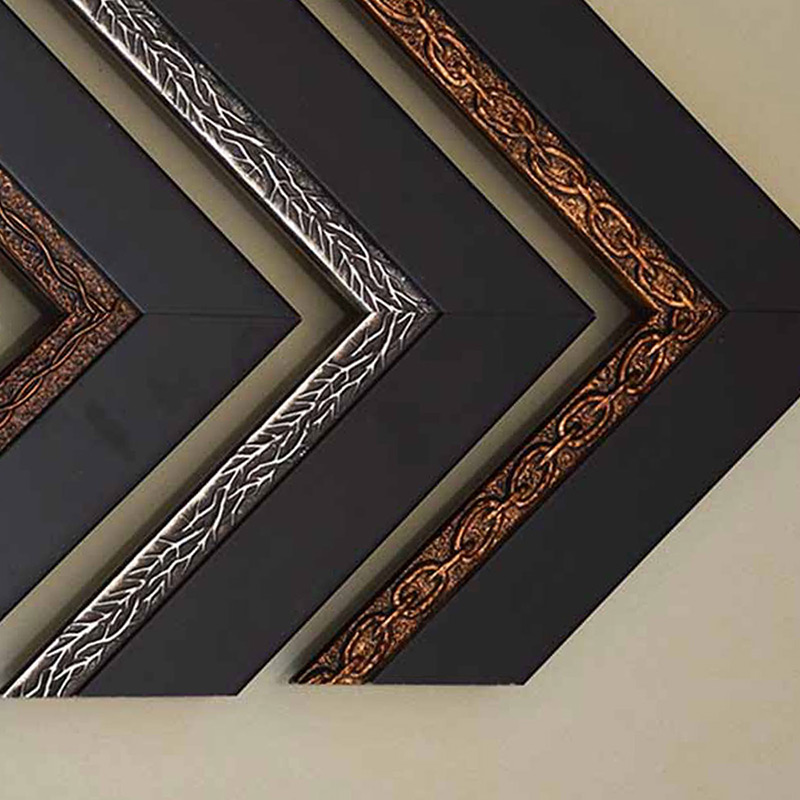 Thumbnail | Corner Samples of Black Frames with Metallic Details